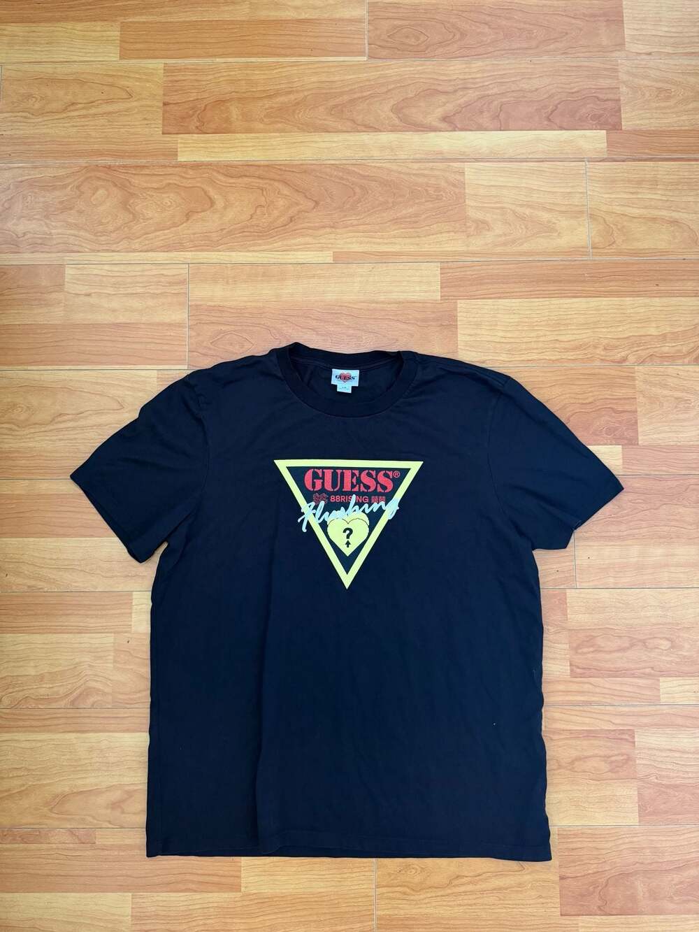 Guess 88 Rising Flushing T-Shirt - Picture 2 of 4